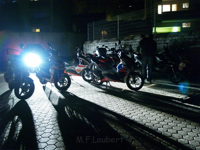 Hochwertige Roller in Garage sichergestellt Koeln Vingst Oranienstr P02.JPG